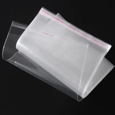 便利なOPPポリバッグ 透明なOPPプラスチックバッグ 自立テープ付き