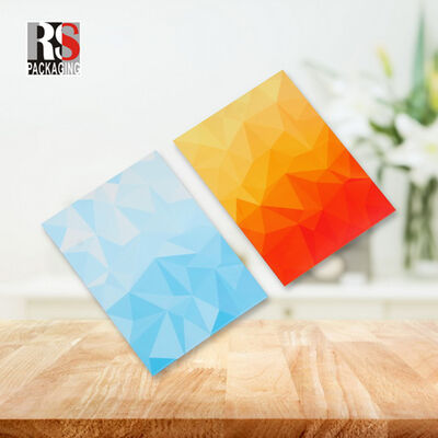 60PCS アート アニメ カード袖 PKM シールド ボードゲーム 取引カード 保護袖 標準サイズ 67x92cm