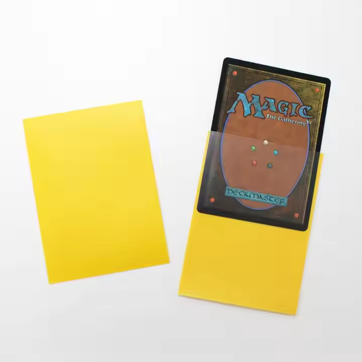 パーソナライズされた 透明なPVCゲームカード保護具 袖 耐久性のあるOPPバッグの耐久性のある保護具