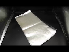 マイクに穴が開いた袋